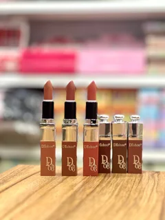 رژلب بدون سرب جامد طرح دیور