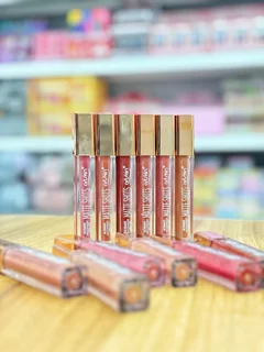 رژلب مایع ارتسکین در 12 رنگ مختلف